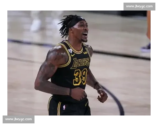 落选 75 大却拥双名人堂！魔兽霍华德：三届 DPOY 的传奇逆袭